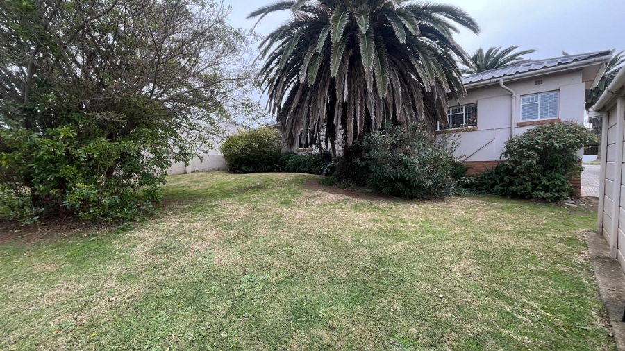  Bedroom Property for Sale in Jeffreys Bay Central Eastern Cape